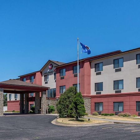 Best Western Plus Chelsea Hotel Monticello Exterior photo